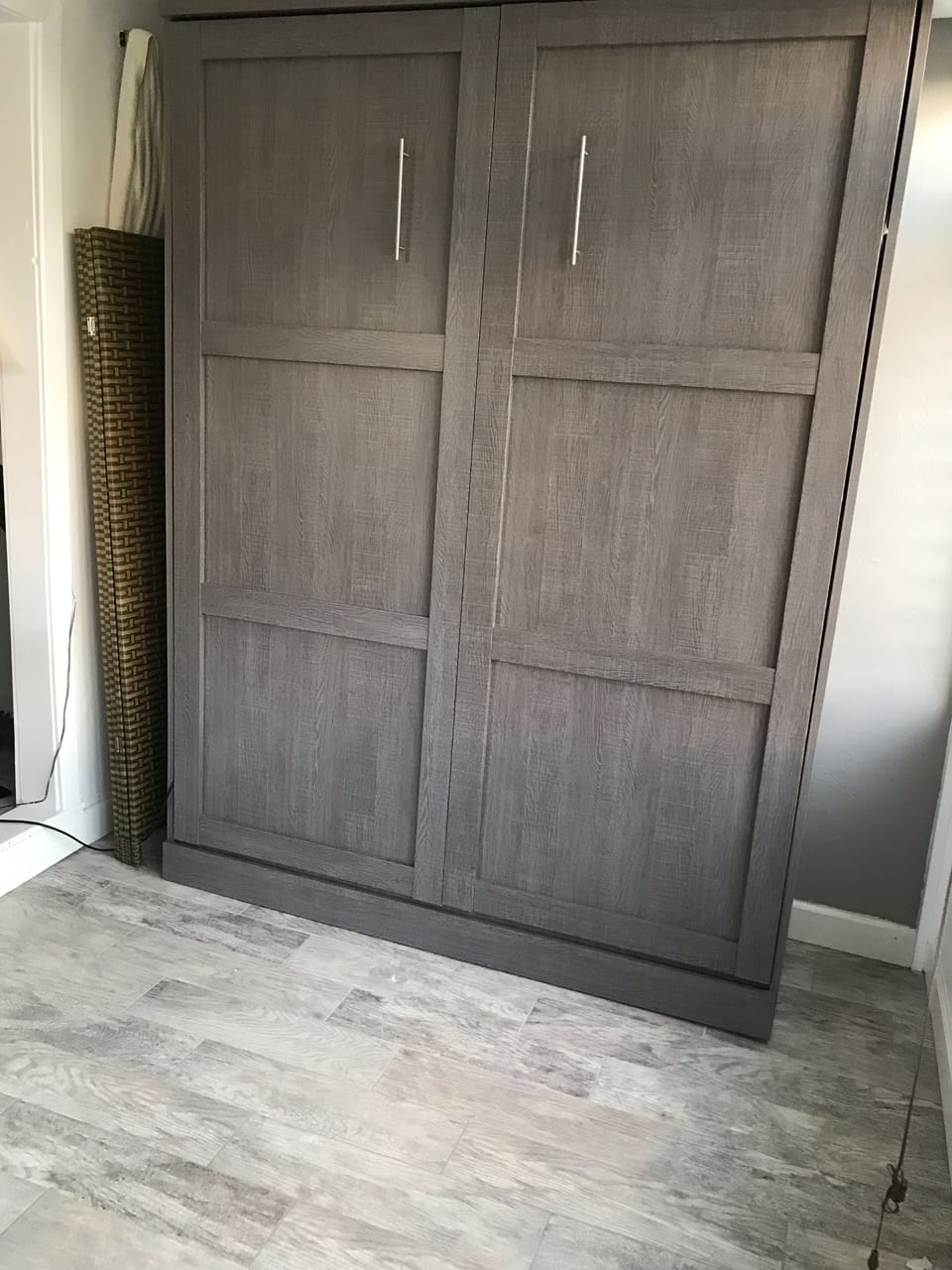 
Murphy bed closed.