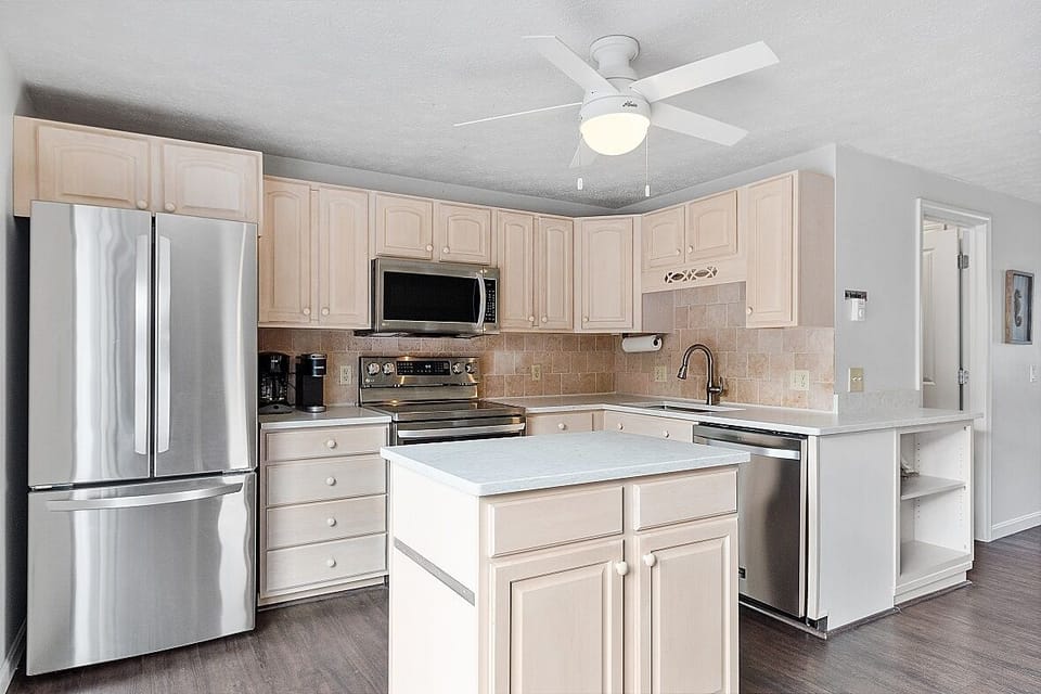 Clean kitchen with everything you will need for meal prep and cleanup