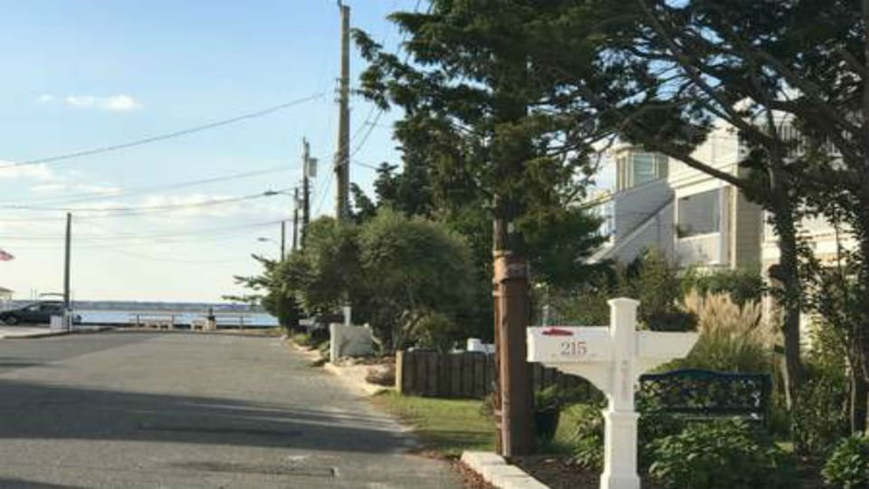 Just a few houses from the bay and two short blocks to the ocean.