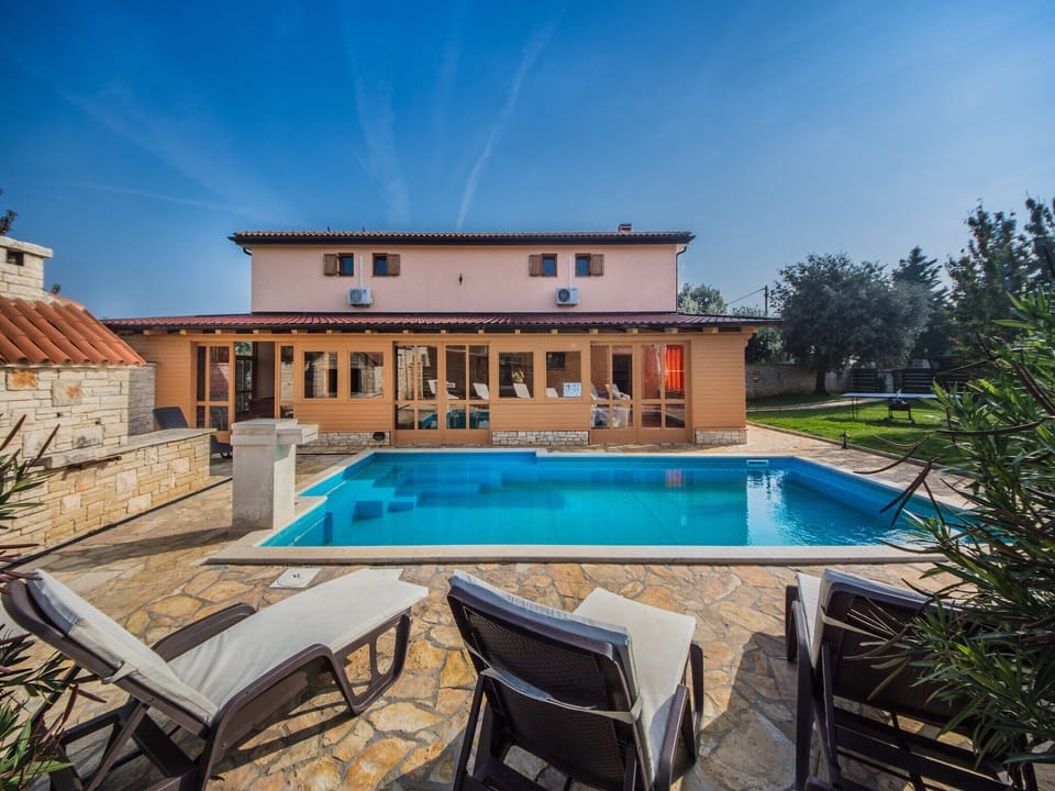 Holiday Home Swimming Pool