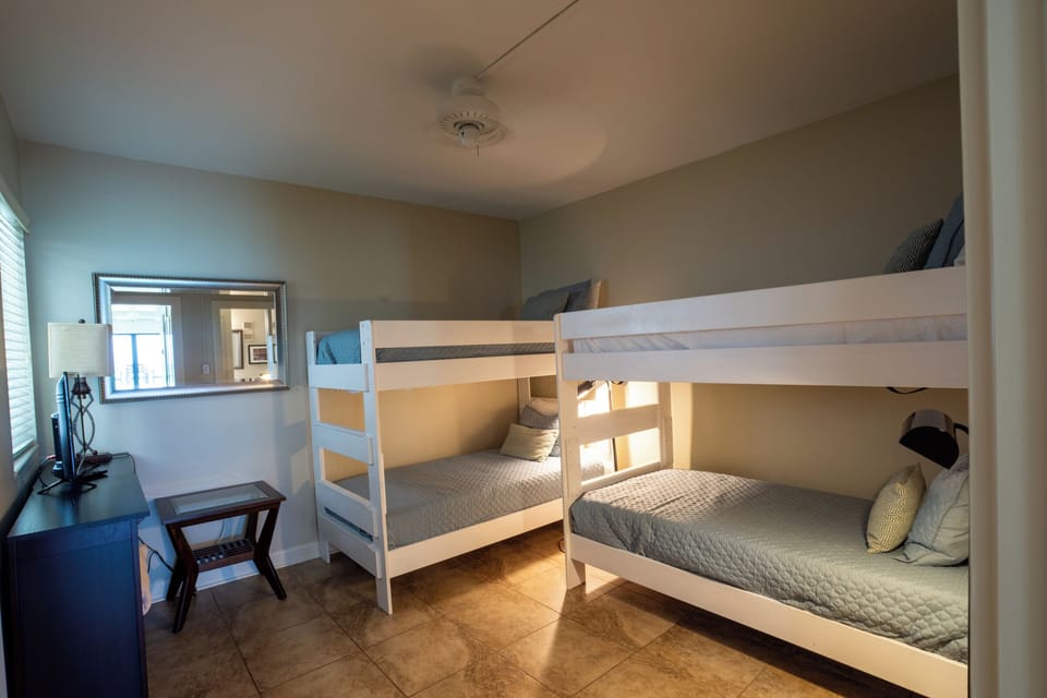 Two bunk beds Sleeps 4