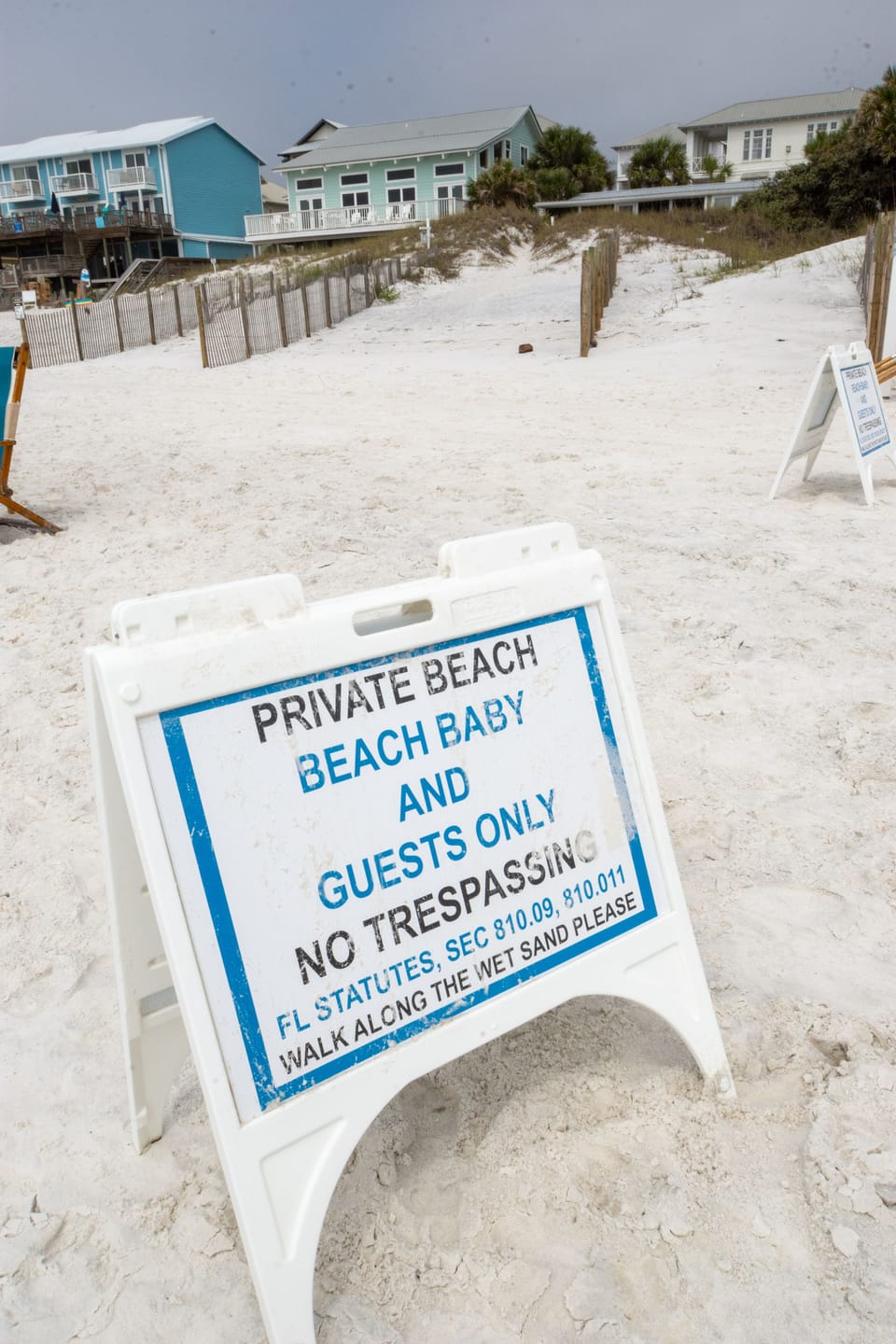 BEACH BABY PRIVATE BEACH