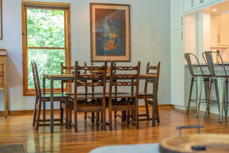 Attractive furnishings.