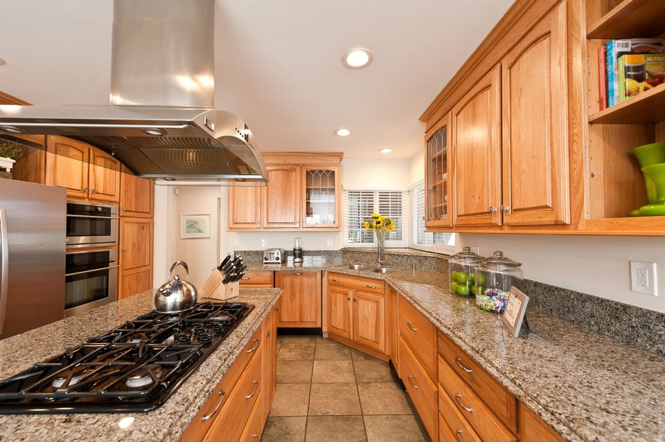 Gas stove top