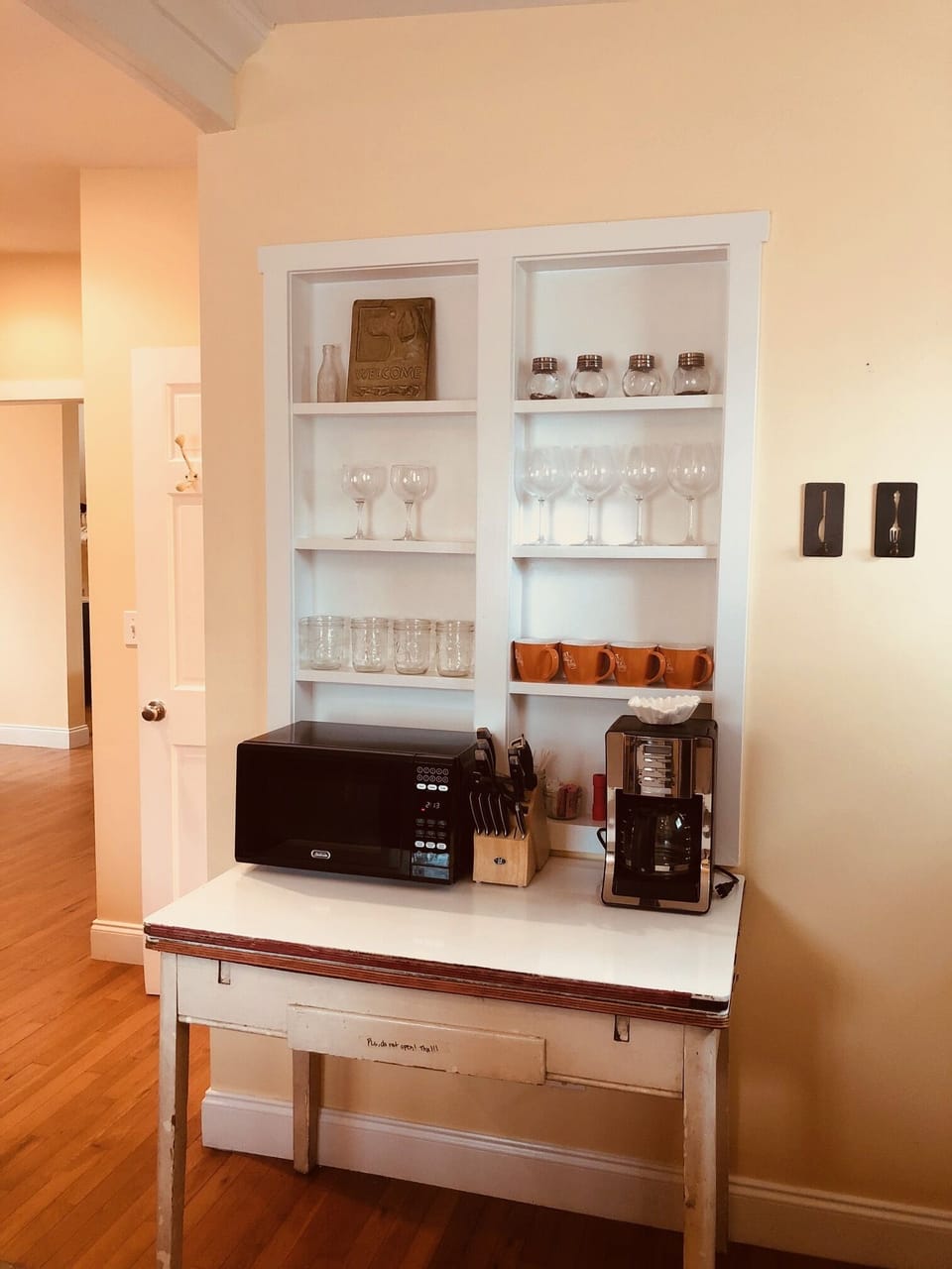 Coffee bar and microwave