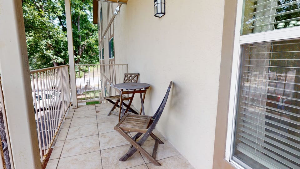 Balcony with Seating