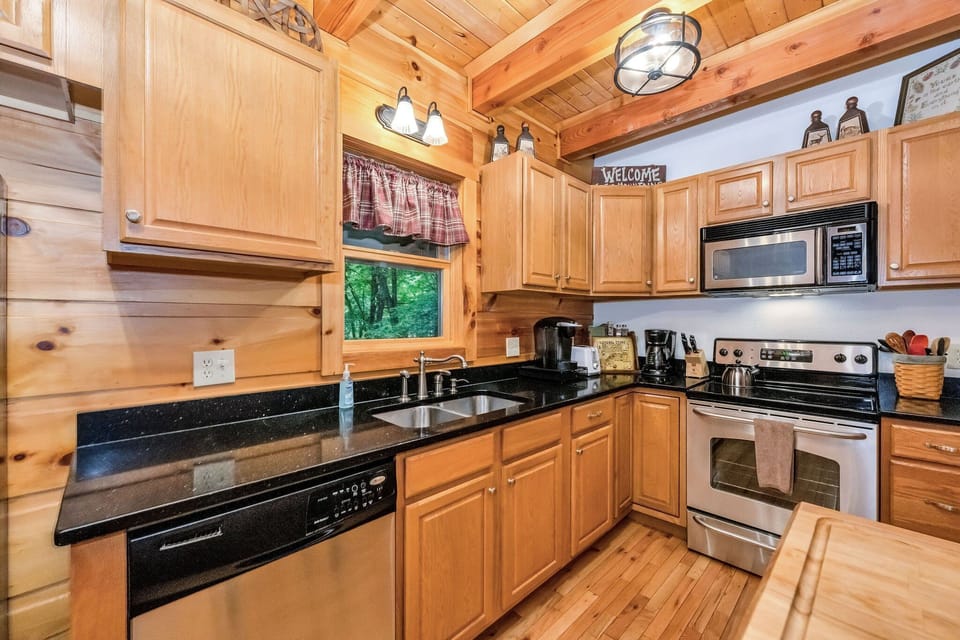 Fully equipped kitchen...