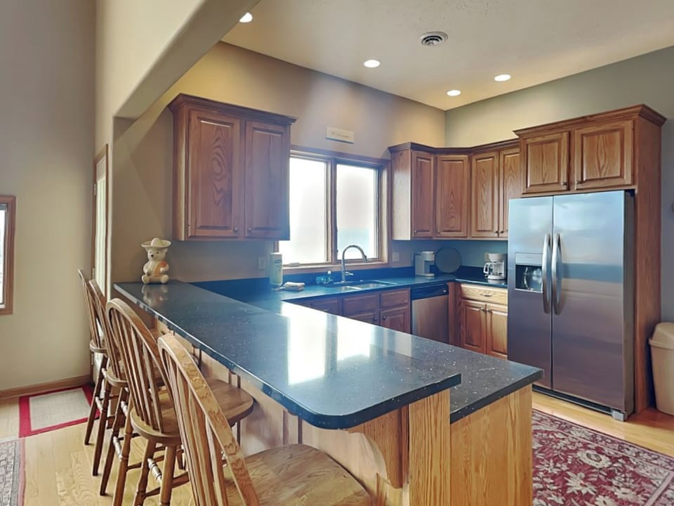 Full Kitchen