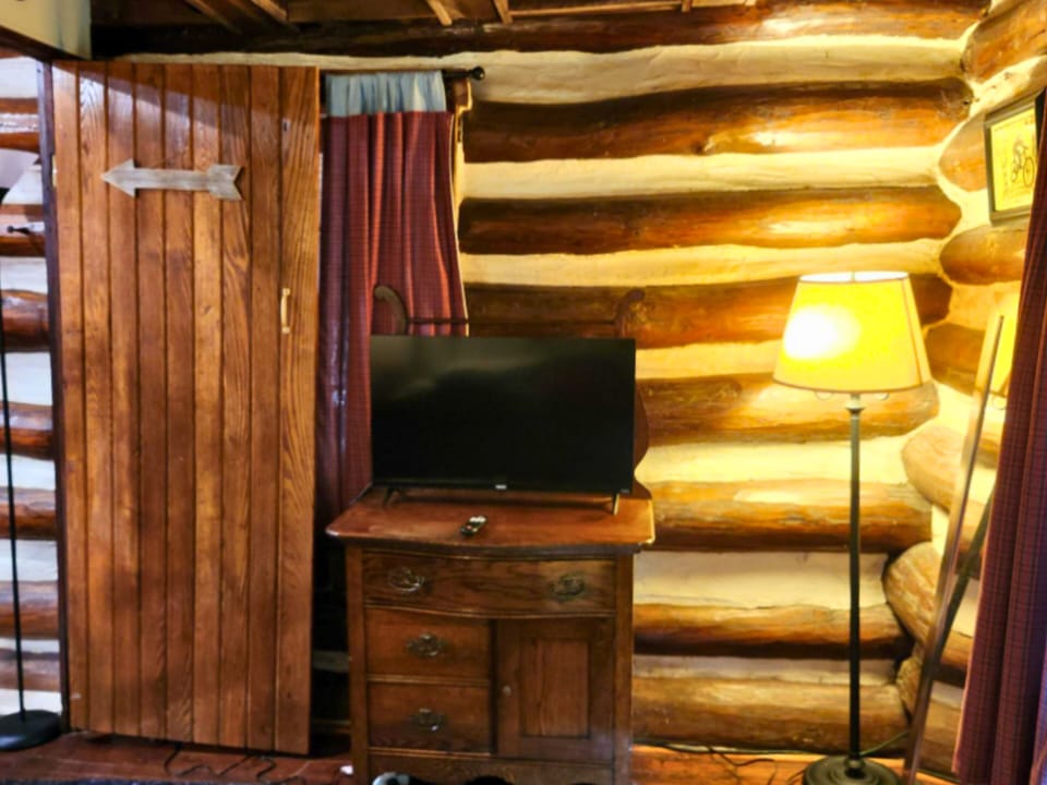 Main Level Bedroom