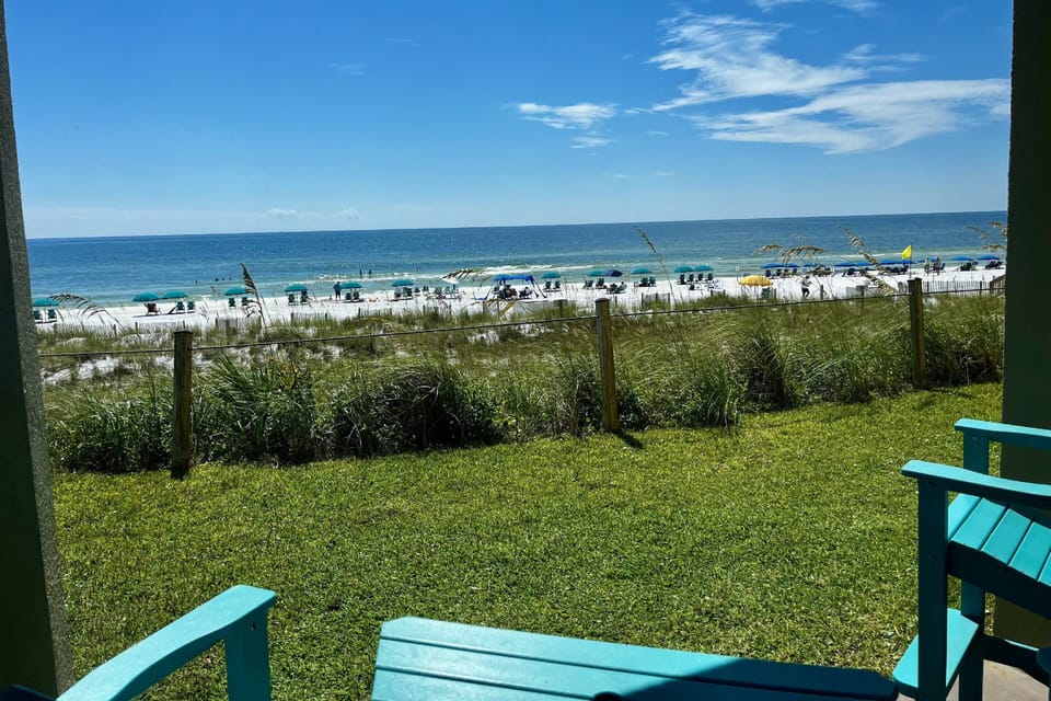 Picturesque & Turquoise Views from the Patio