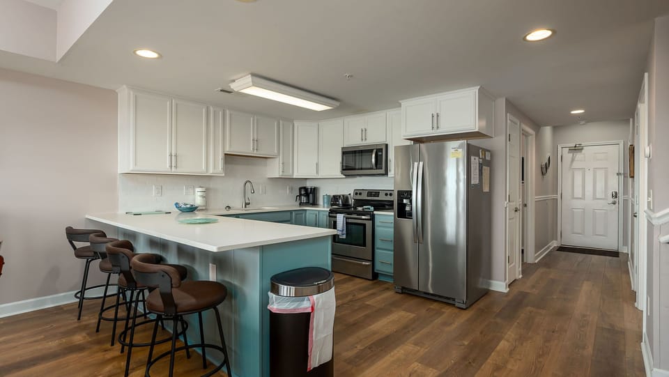 Fully equipped kitchen