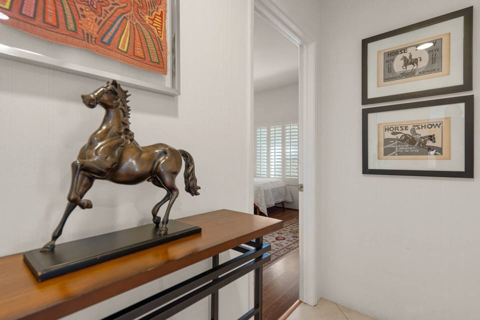The tastefully decorated Horse House