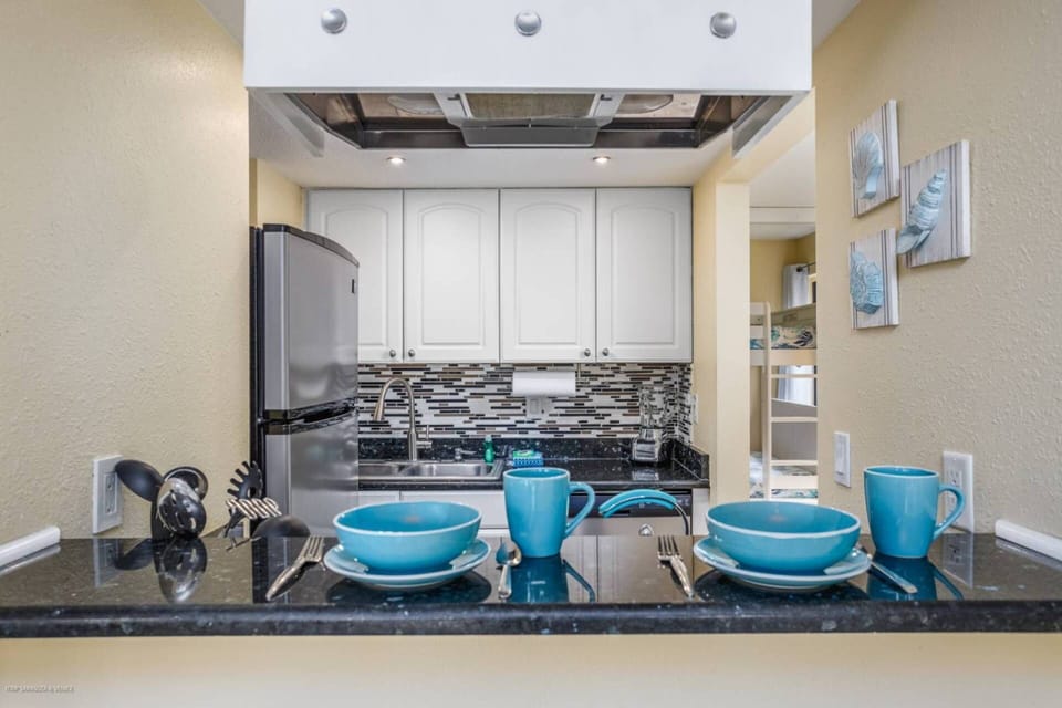Open pass-thru to the updated kitchen