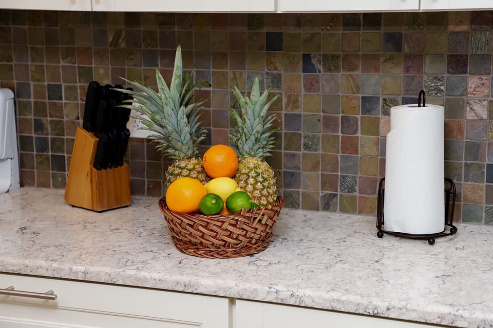 Quartz Kitchen Counters