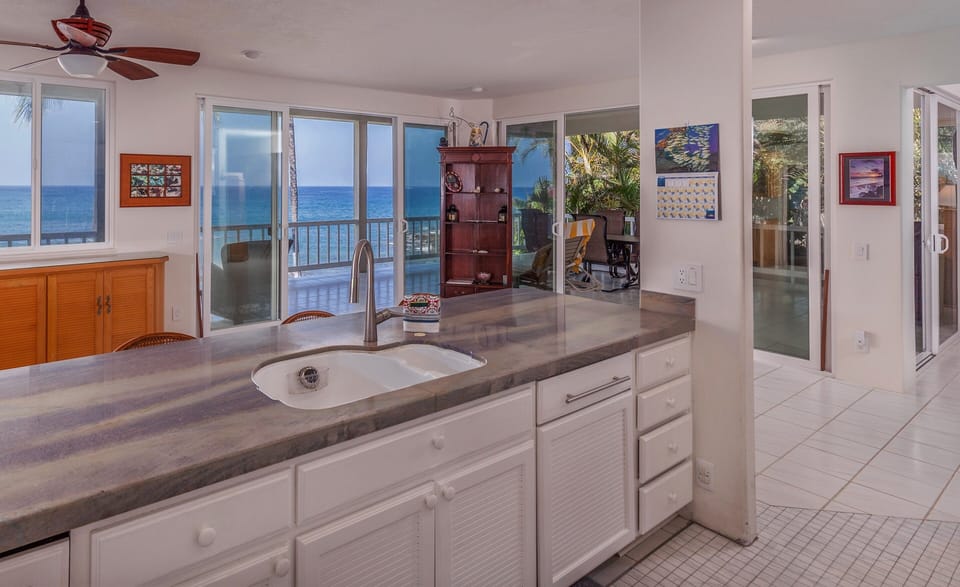 Kitchen - Kitchen