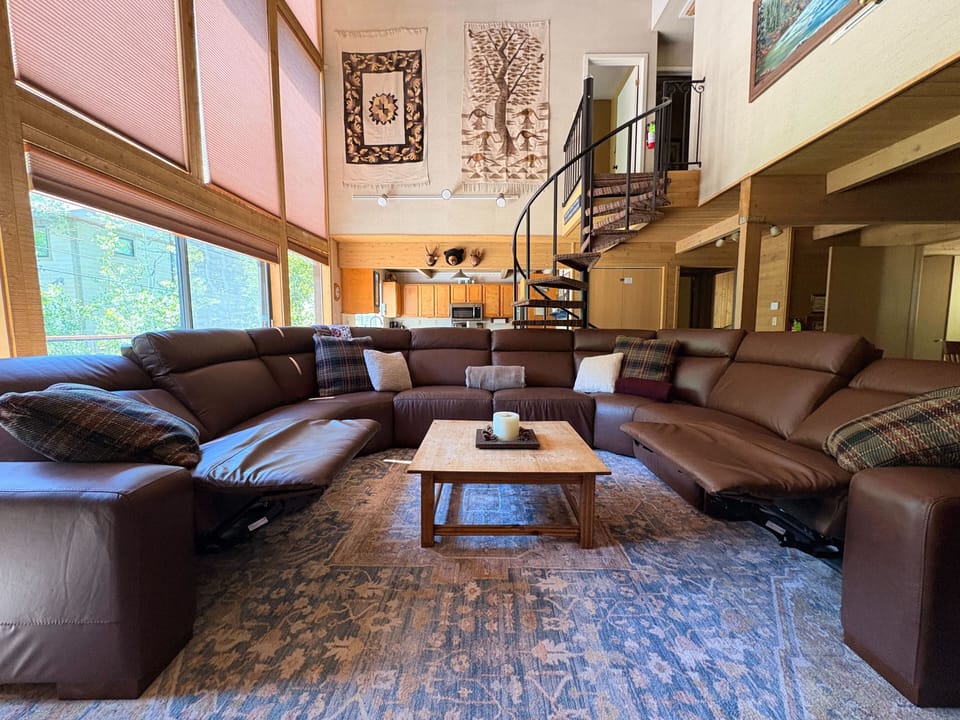 New couch with recliner features added spring 2026