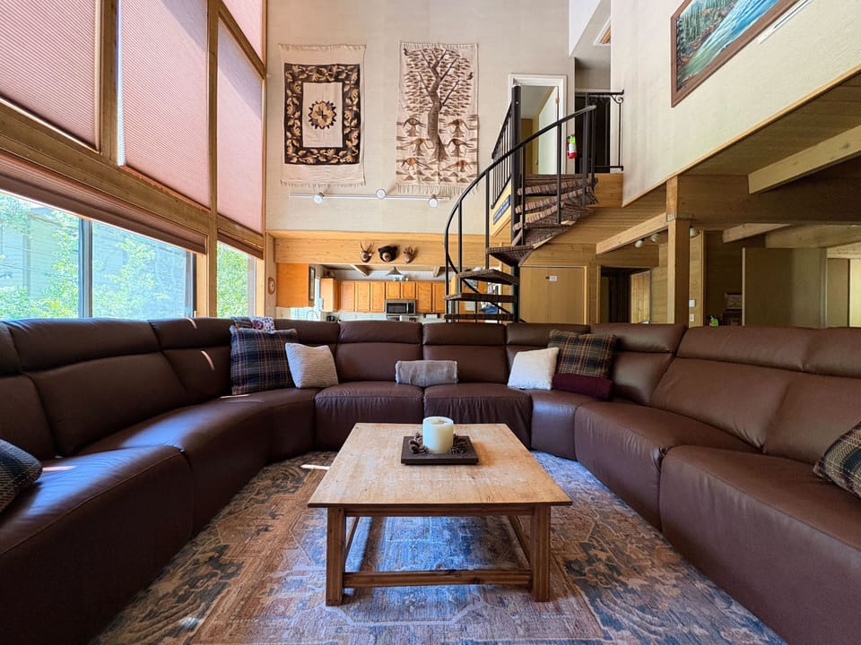 New couch with recliner features added spring 2026