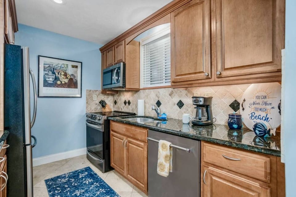 Cook at home if you like....kitchen is ready!