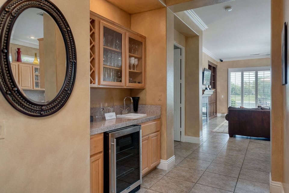 Wet Bar & Wine Fridge