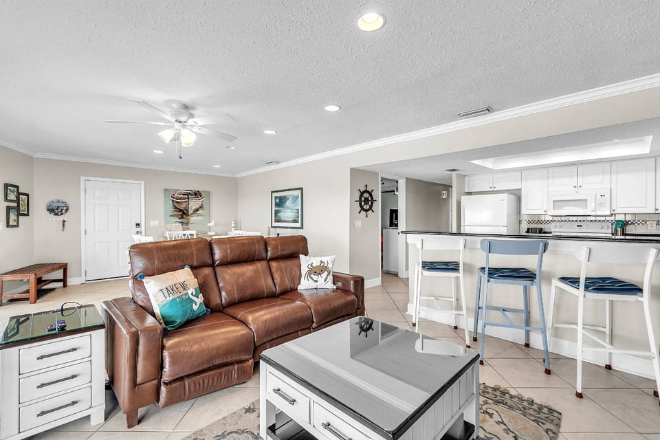 Newly Furnished Living Room with Leather Sofa