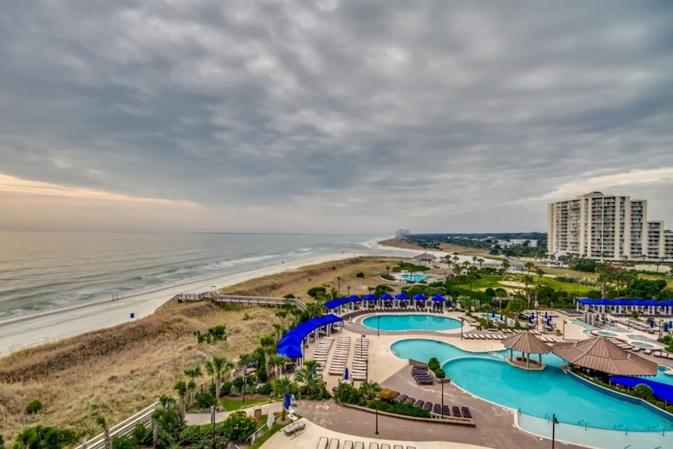 Sweeping views of the ocean and coastline — pure Carolina beauty.
