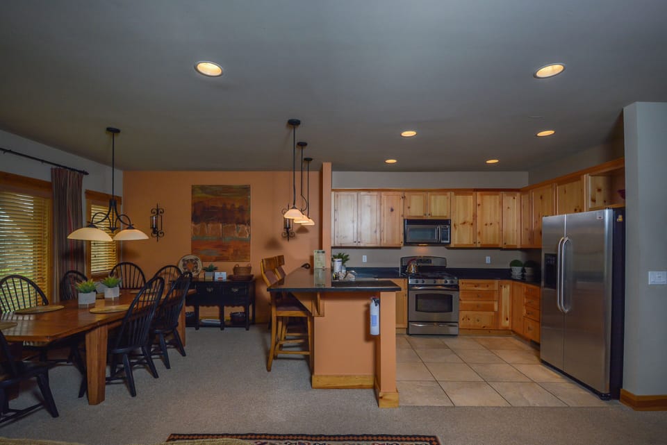 Dining + Kitchen
