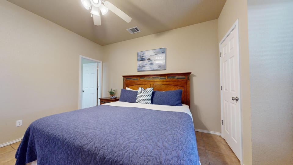 King Size Bedroom