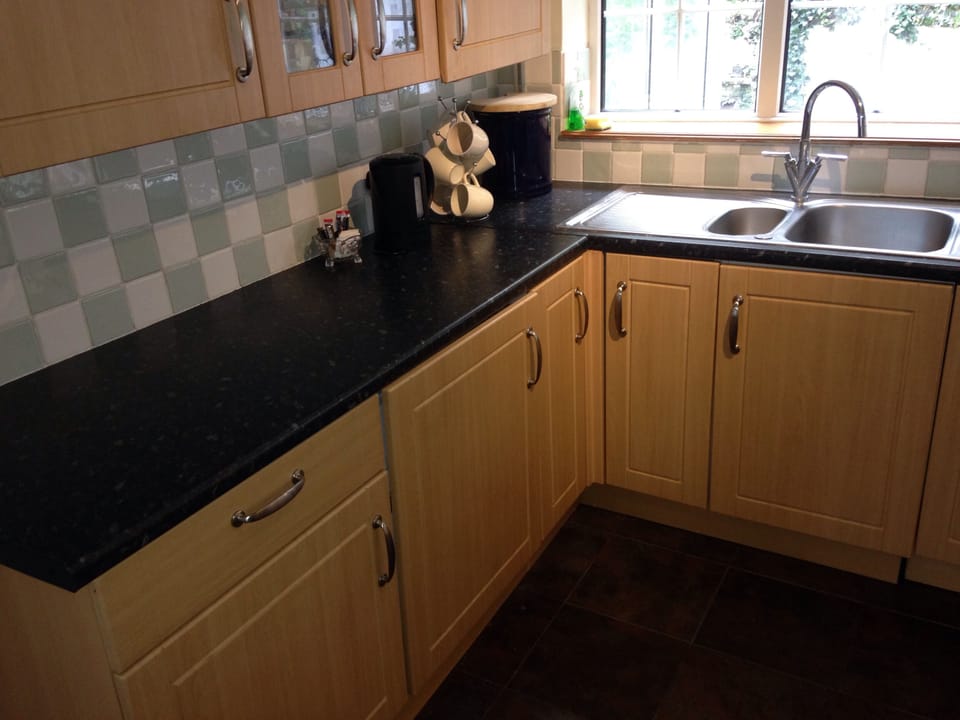 Kitchen view 3.