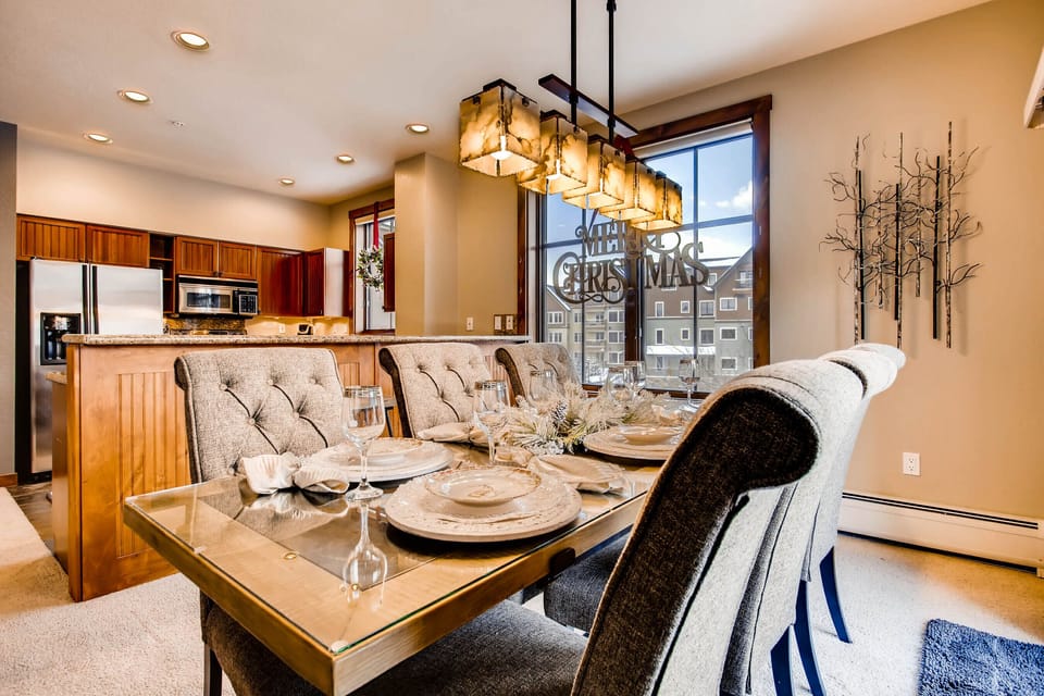 Dining - Seating for 6 to 8 at the table and 3 at the breakfast bar