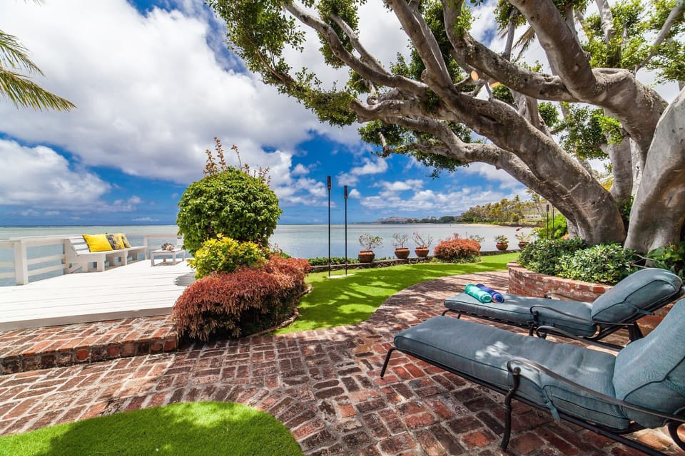 Ocean Front Lanai