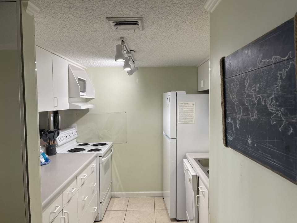 HSRC 214 Kitchen