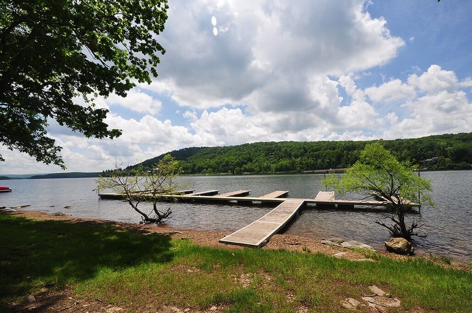 Dock
