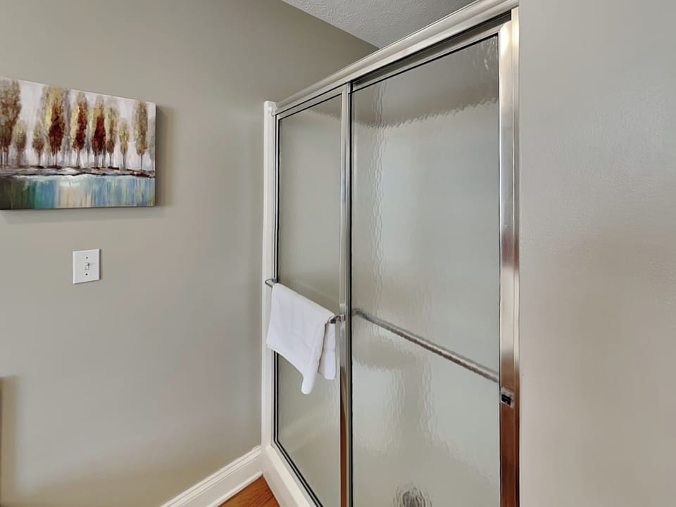 Primary Ensuite Bathroom