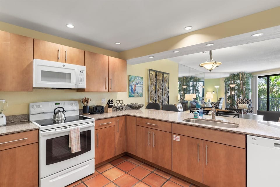 Full Kitchen