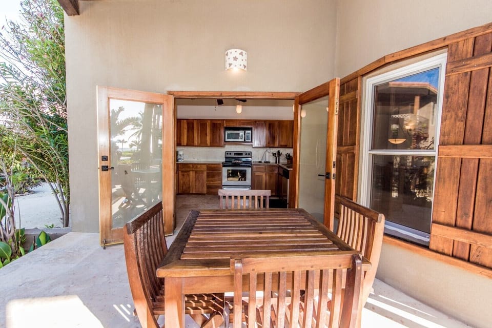 Indigo Belize 3A kitchen door access to veranda