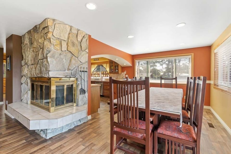 Enjoy dinner with a fire going for the perfect mealtime ambiance