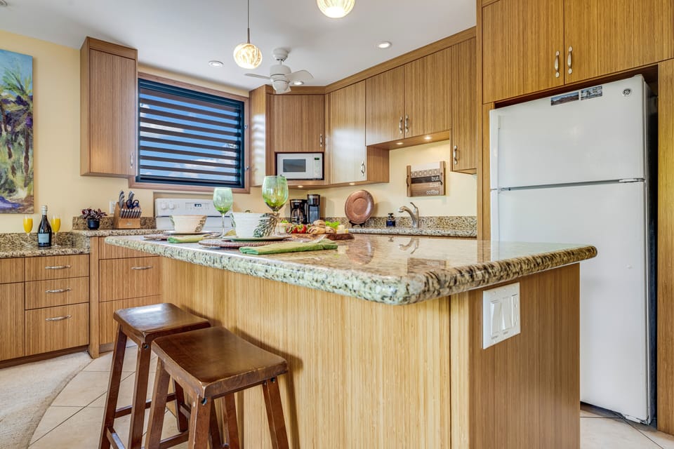 full kitchen with every appliance and utensils