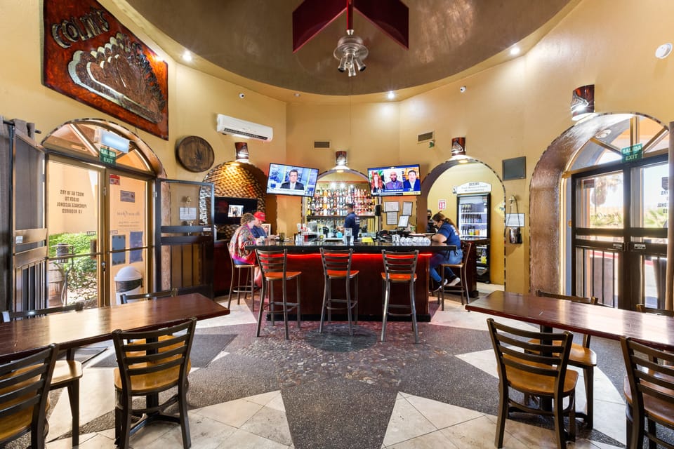 Colin's Restaurant & Cantina