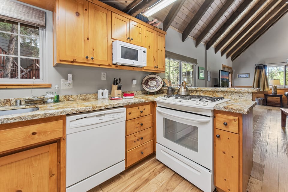 Kitchen. - Full Kitchen fully equipped.