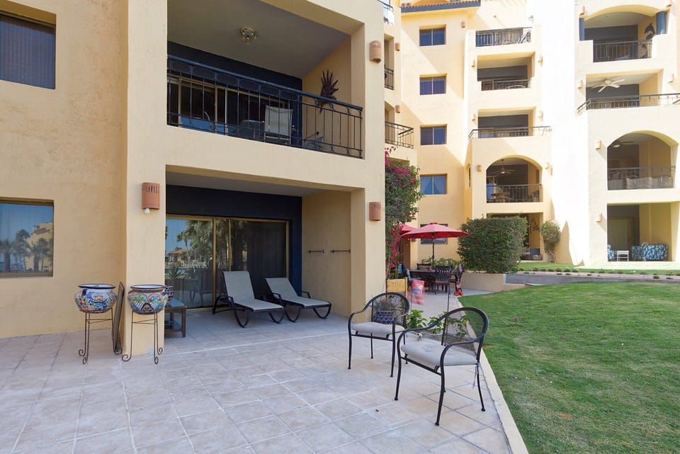 Balcony area