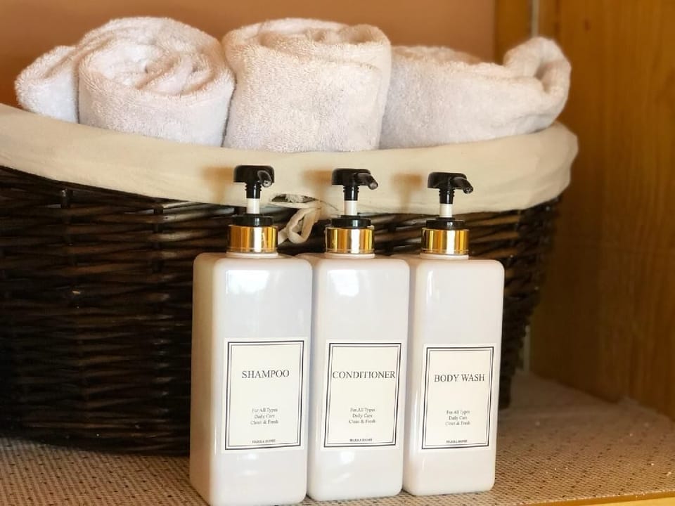 Bathroom amenities