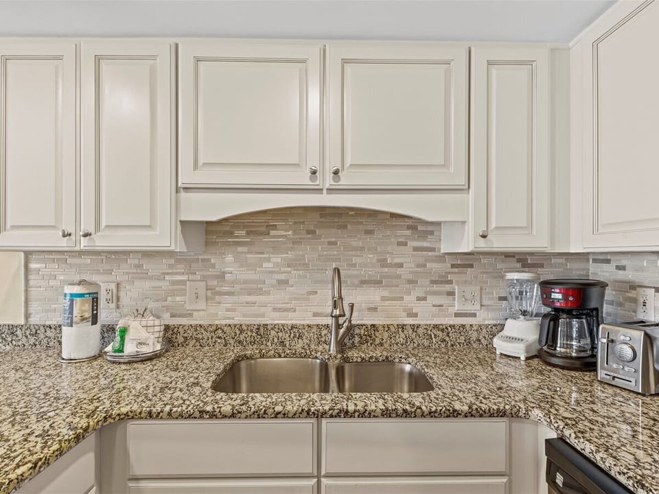HSRC 719 Kitchen