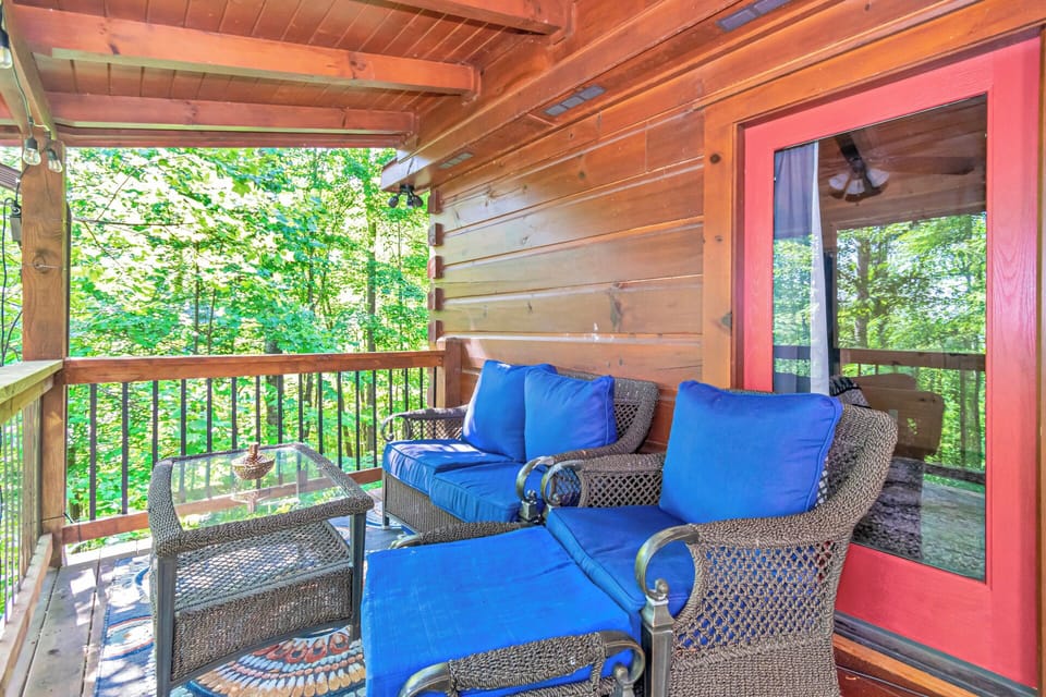 Settle into the covered deck at The Watchtower and let the trees do the rest. A perfect spot for morning coffee or evening conversations.