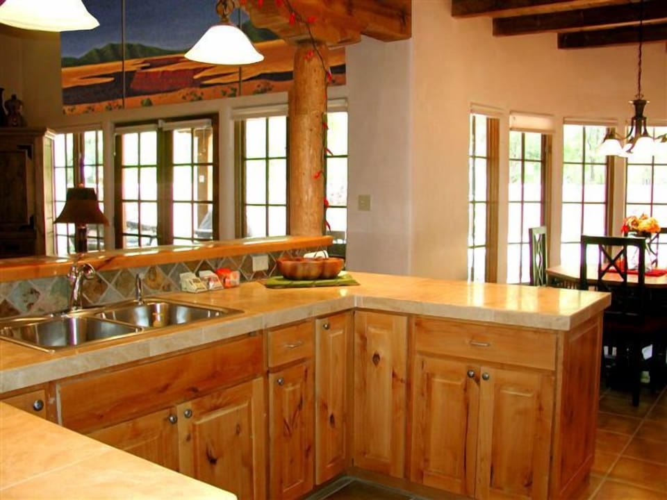 Open kitchen perfect for families and friends