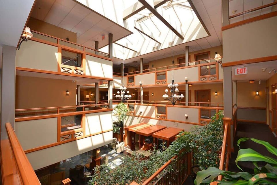 Inside of Miraloma on the Cove
