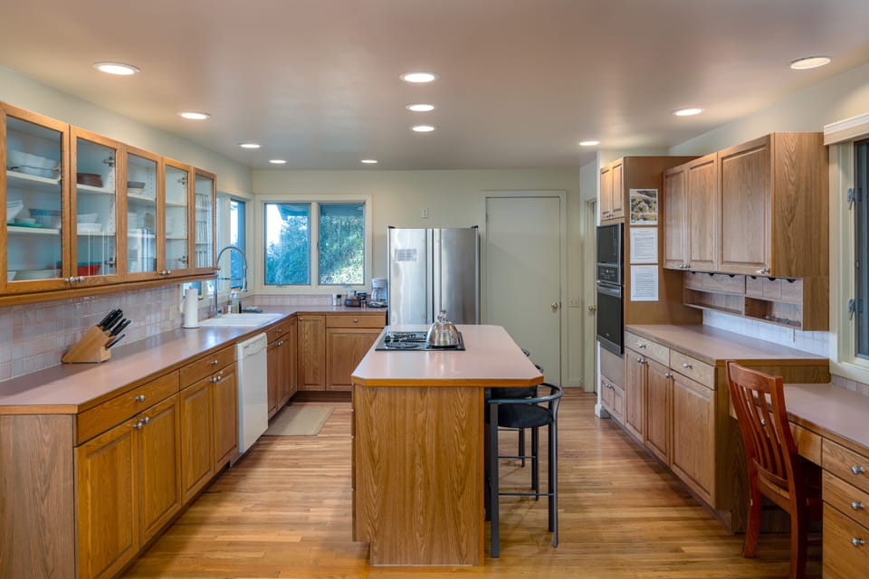 131 Sunset Ave - Eastsound Orcas Island Washington - 12