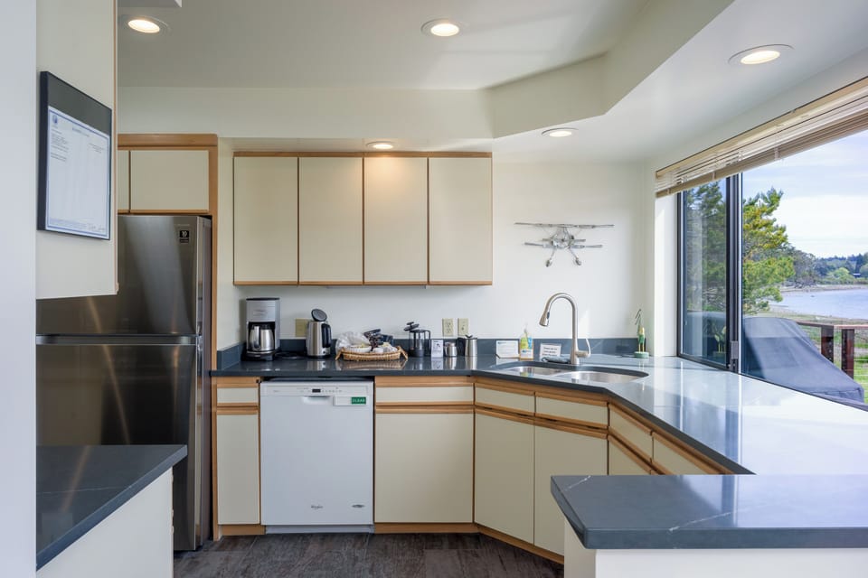 37 Mongose Ln - Lopez Island Washington - 20