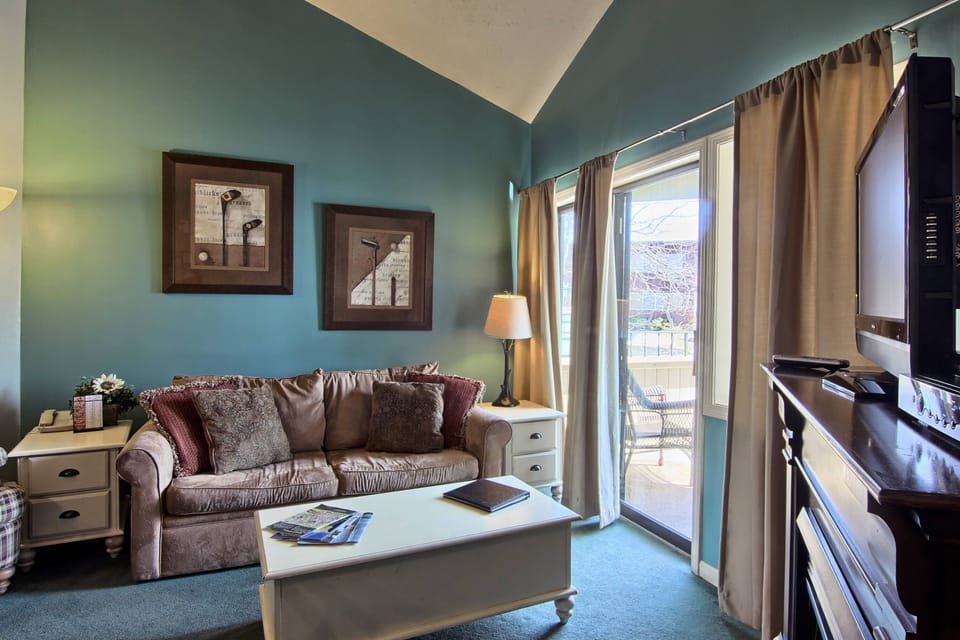 Living Room - This cozy living room is perfect to relax in seated in a nice sized recliner or the love seat. You can enjoy a movie on the TV or just cozy up to the electric fireplace.