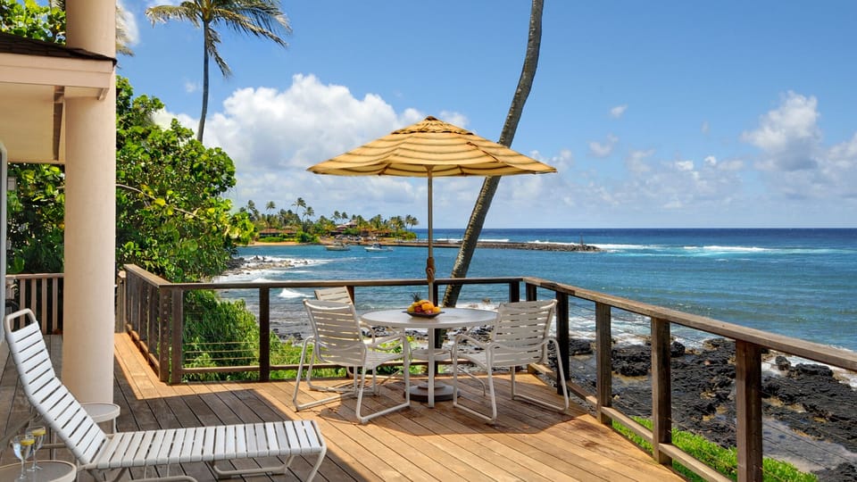Hale Kilo Kilo at Kukuiula Bay - Oceanfront Dining & Lounging Lanai - Parrish Kauai