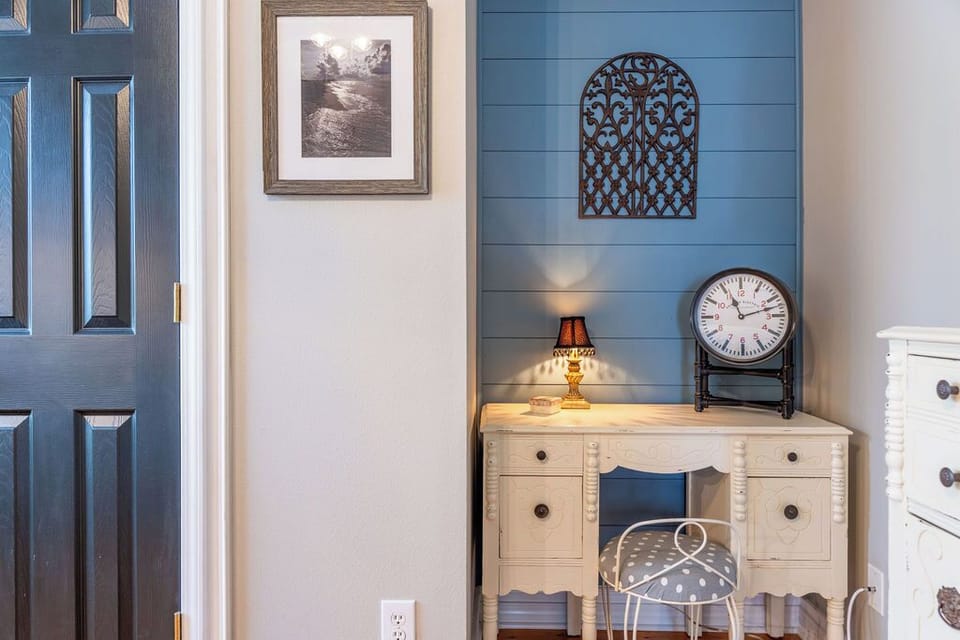 Guest Bedroom - Each guest bedroom is beautifully furnished to welcome you and make you feel right at home.